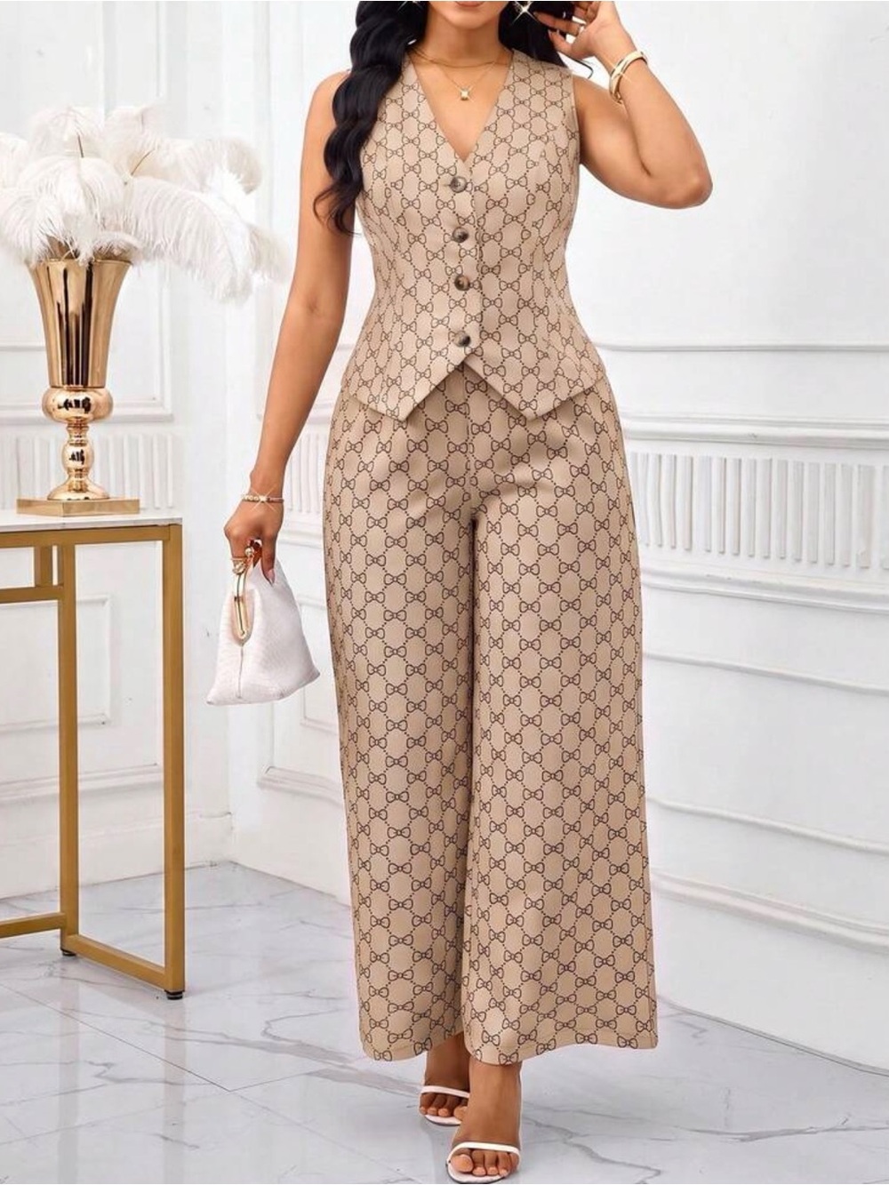 Cream Contrast-Trim Tailored Women's Pantsuit - Picture 6 of 6